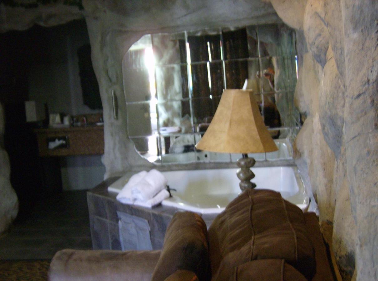 Days & By Wyndham 3* Terre Haute